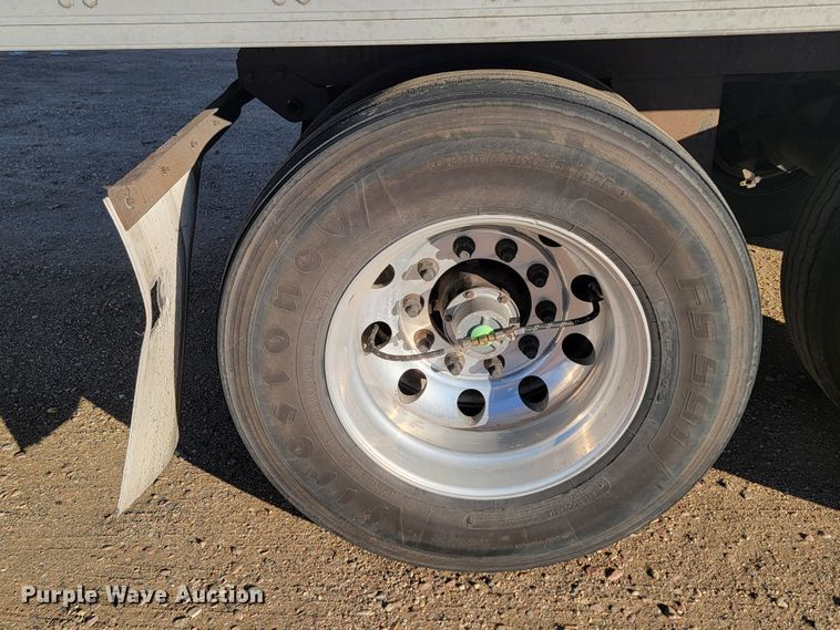 image for item LL9759 2014 Utility 300R refrigerated van trailer