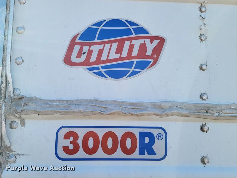 image for item LL9759 2014 Utility 300R refrigerated van trailer