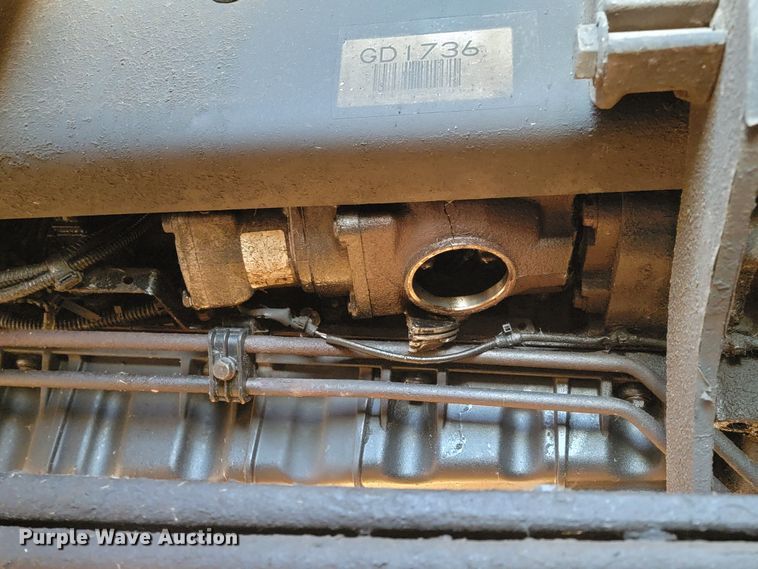 image for item LL9760 2015 Freightliner Cascadia semi truck