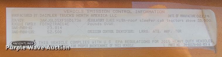 image for item LL9760 2015 Freightliner Cascadia semi truck