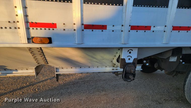 image for item LL9761 2008 Cornhusker grain trailer