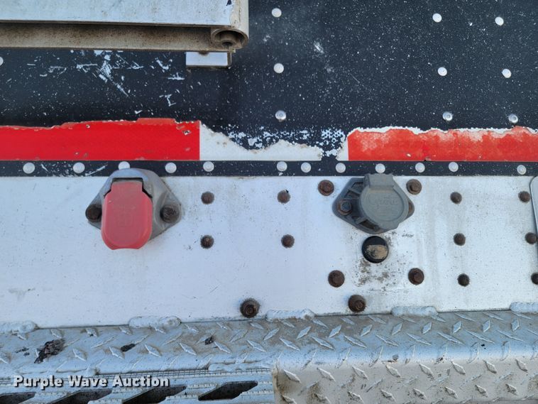 image for item LL9761 2008 Cornhusker grain trailer