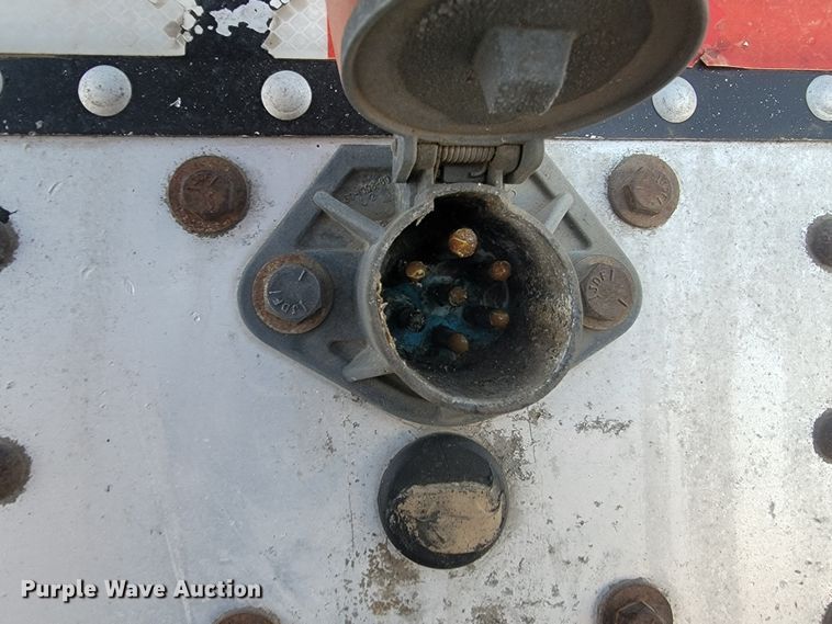 image for item LL9761 2008 Cornhusker grain trailer