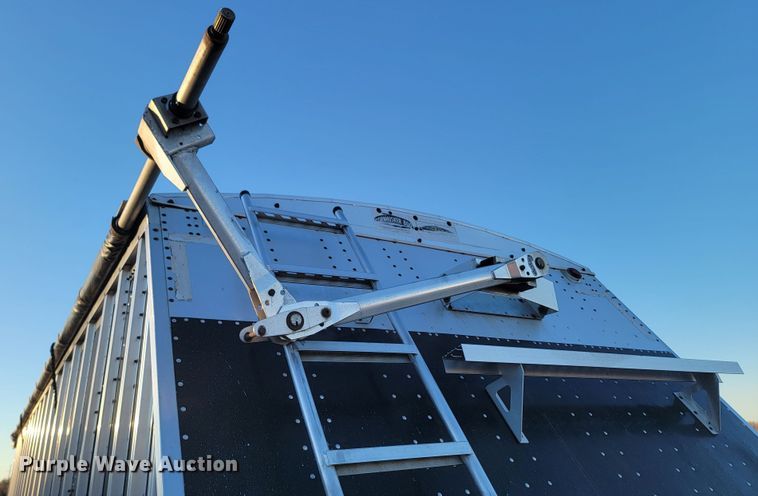 image for item LL9761 2008 Cornhusker grain trailer