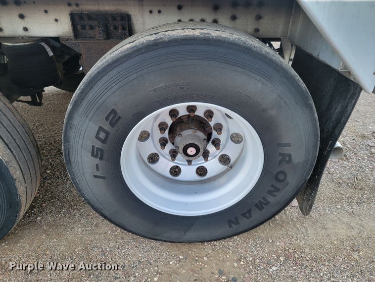 image for item LL9761 2008 Cornhusker grain trailer