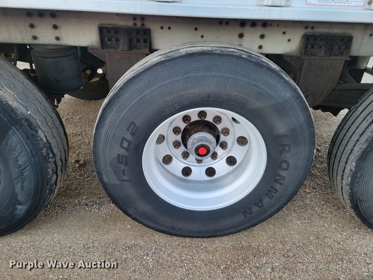 image for item LL9761 2008 Cornhusker grain trailer