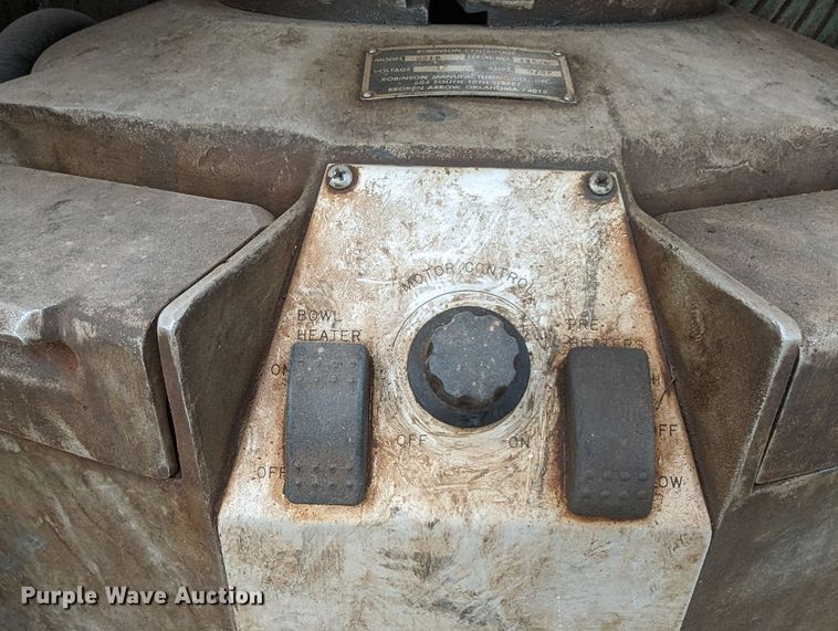 image for item LP9106 2012 TyTal 2BBL  tank trailer