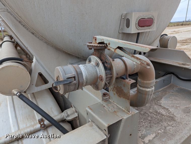 image for item LP9106 2012 TyTal 2BBL  tank trailer