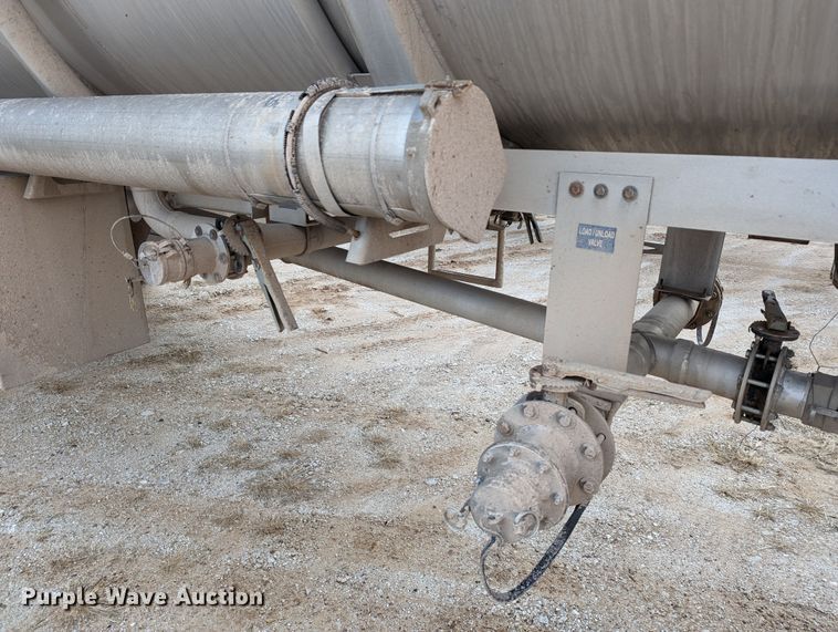 image for item LP9106 2012 TyTal 2BBL  tank trailer