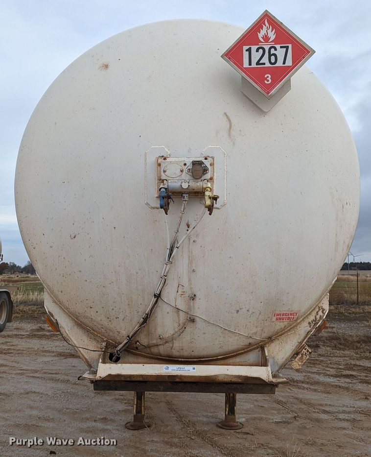 image for item LP9107 1987 VIM  tank trailer