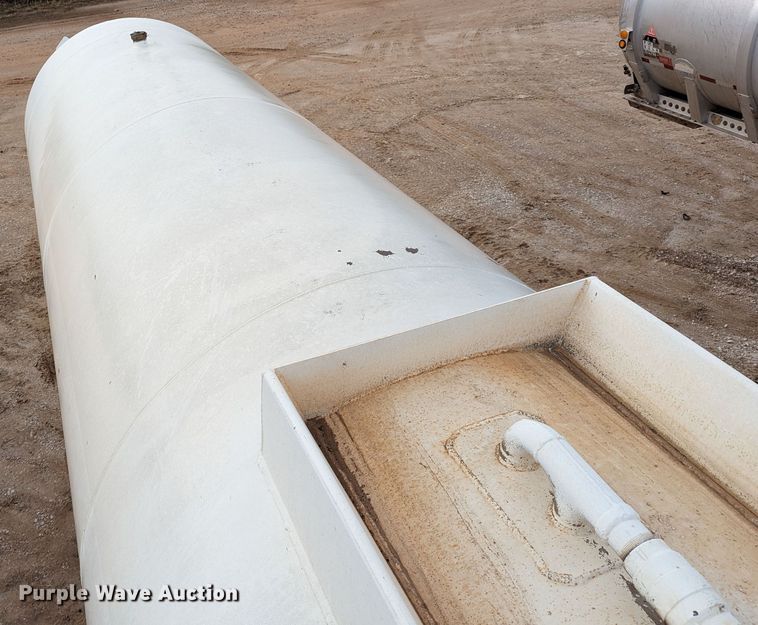 image for item LP9107 1987 VIM  tank trailer