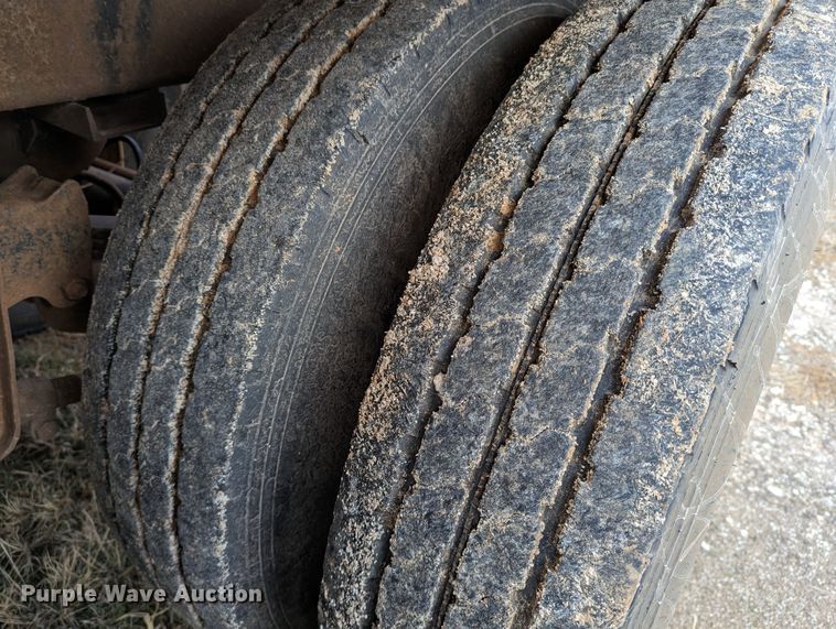 image for item LP9108 1981 Polar  tank trailer