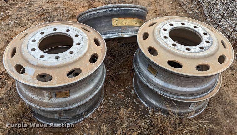 image for item LP9110 (5) 24.5" 10 lug aluminum wheels