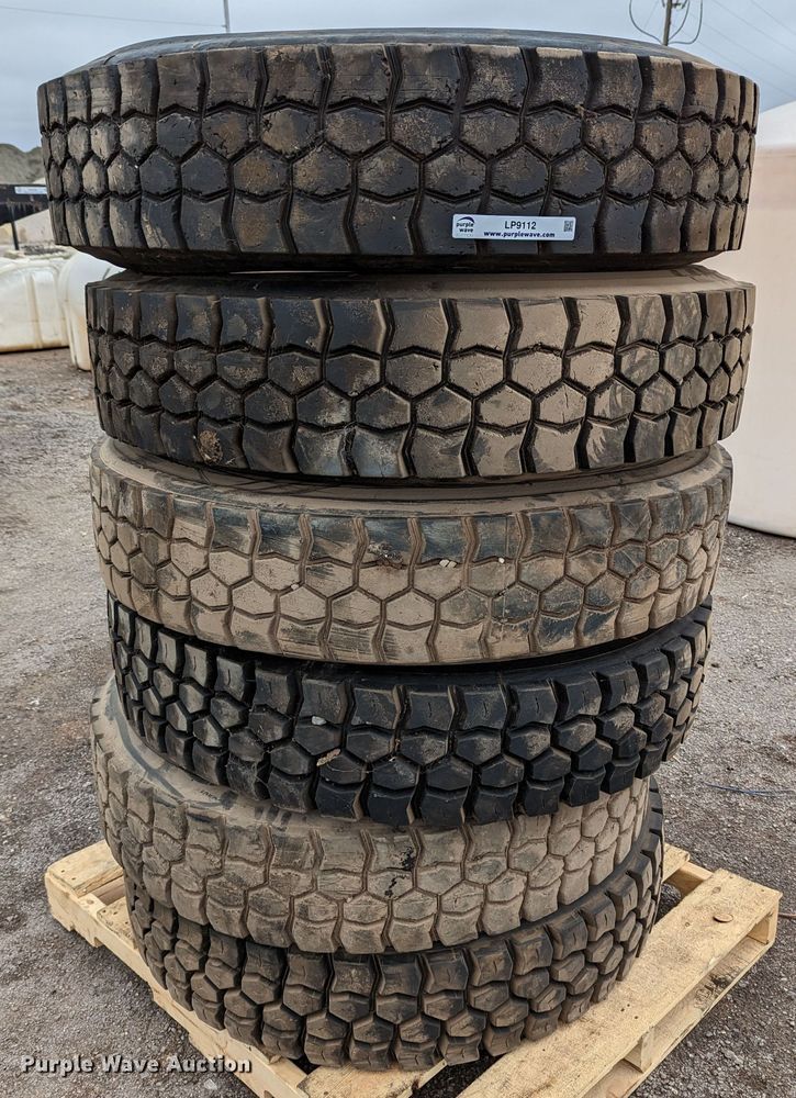 image for item LP9112 (10) tires