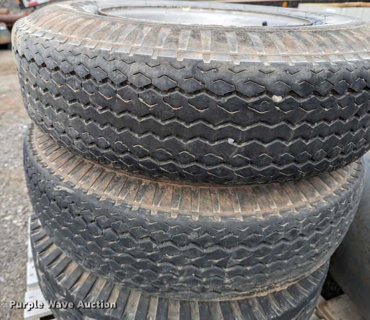 image for item LP9112 (10) tires