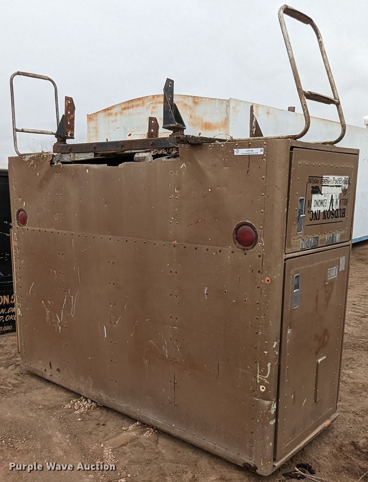 image for item LP9128 36" sleeper