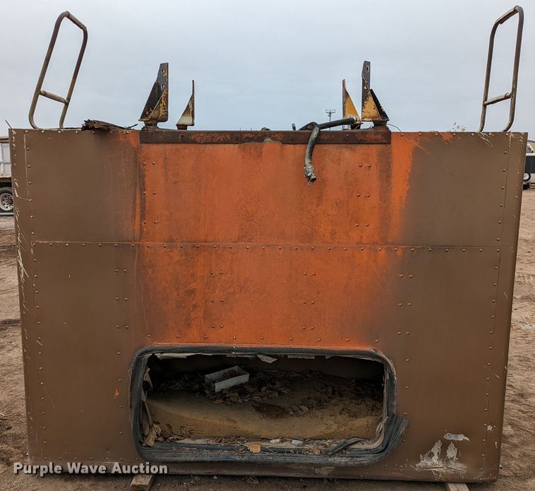 image for item LP9128 36" sleeper