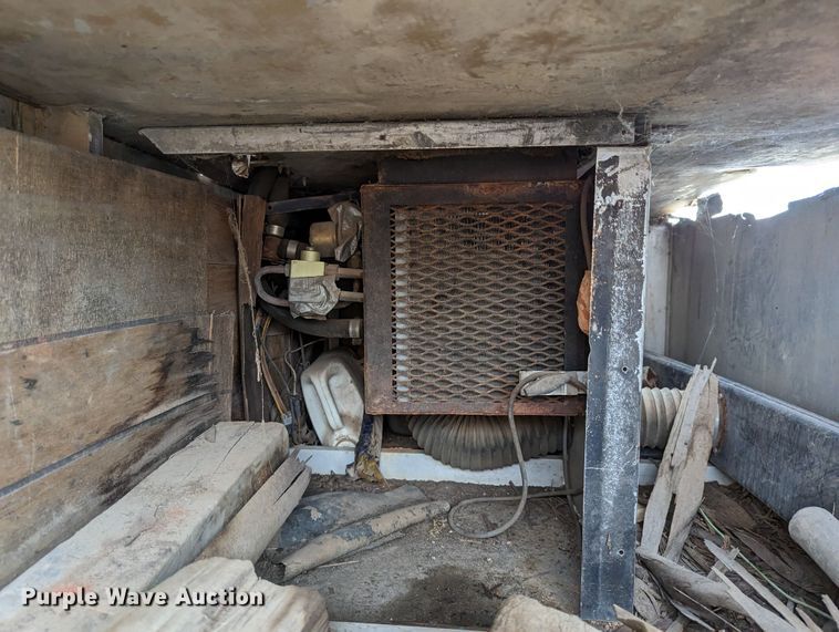 image for item LP9128 36" sleeper