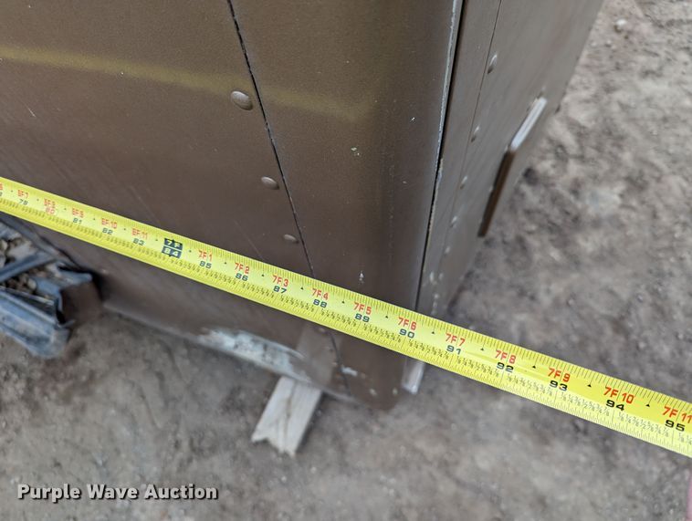 image for item LP9128 36" sleeper