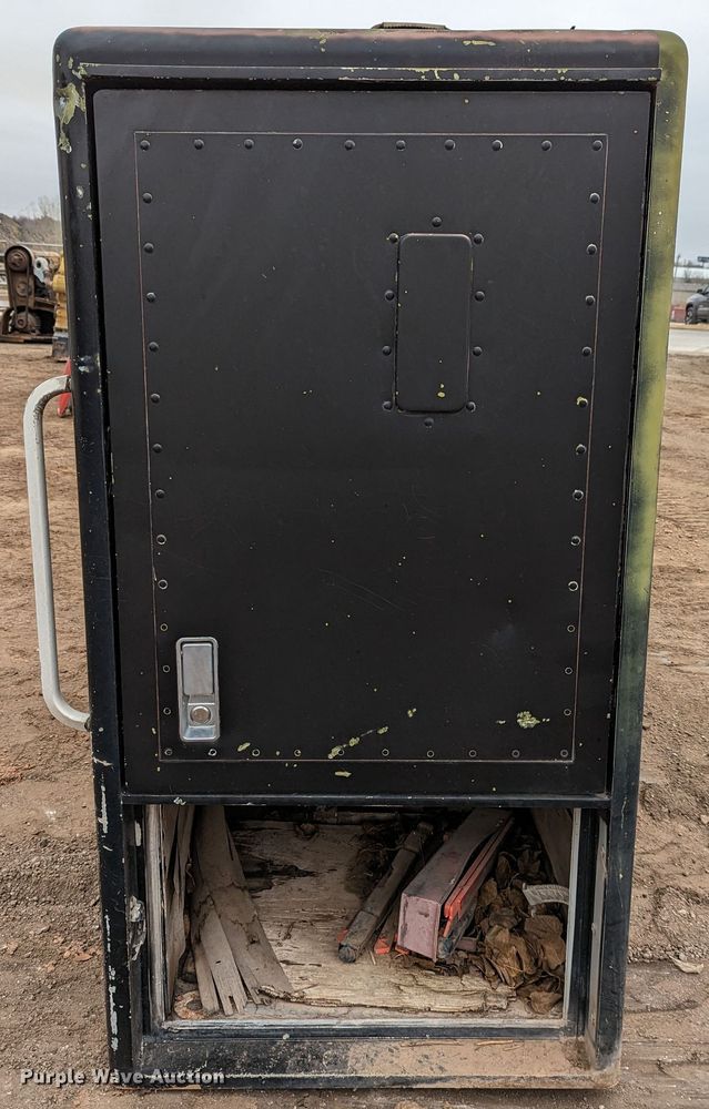 image for item LP9129 36" sleeper