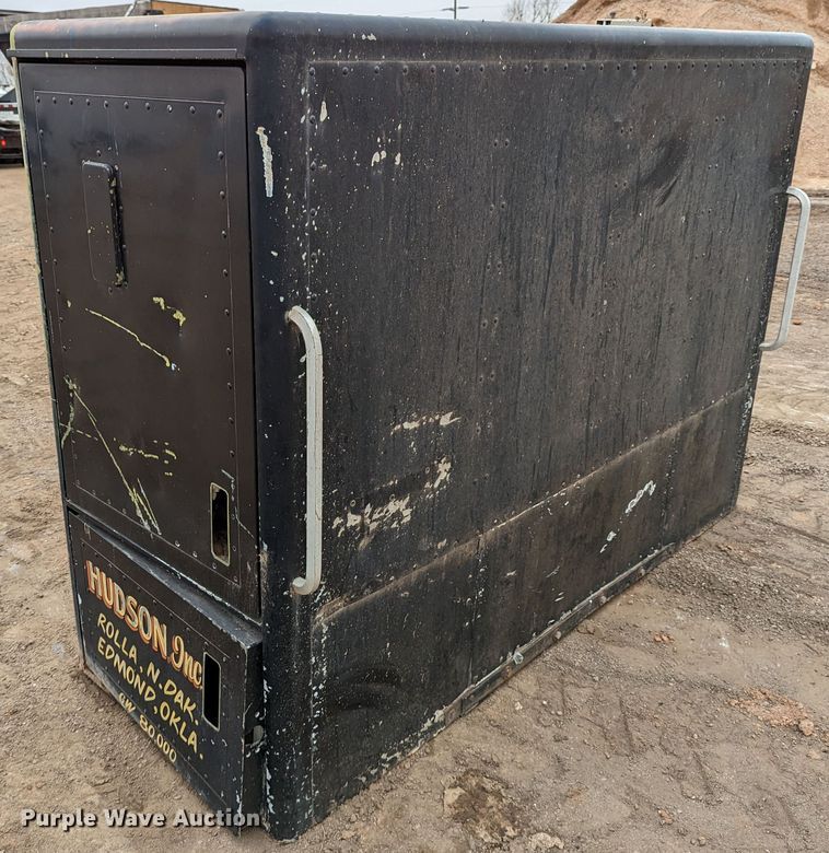 image for item LP9129 36" sleeper