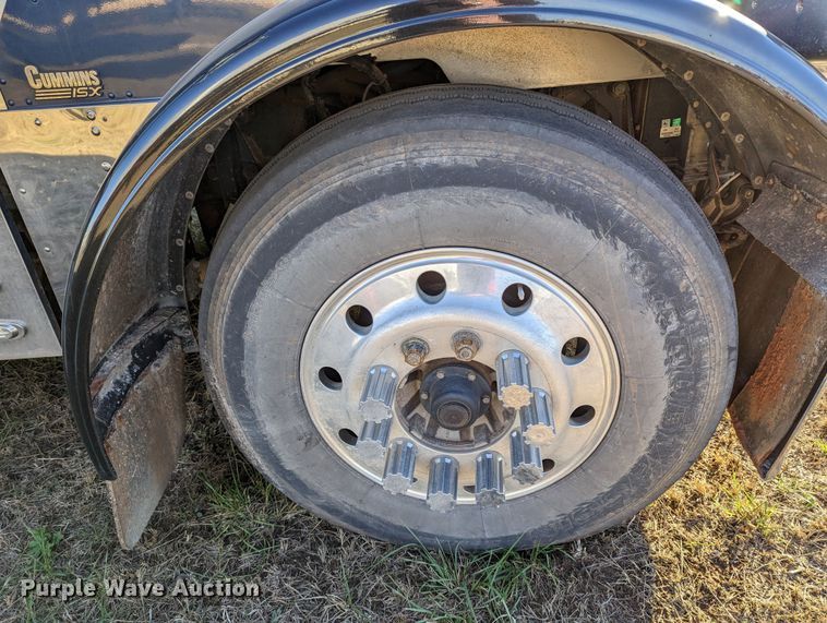 image for item LP9148 2006 Peterbilt 379  semi truck