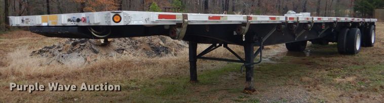 image for item LT9010 1998 Utility FS2CHA  flatbed trailer