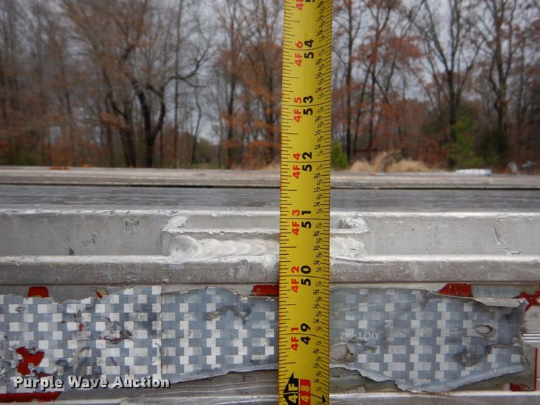 image for item LT9010 1998 Utility FS2CHA  flatbed trailer