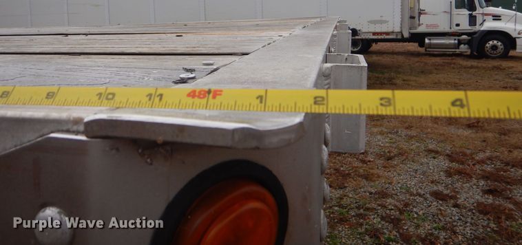 image for item LT9010 1998 Utility FS2CHA  flatbed trailer