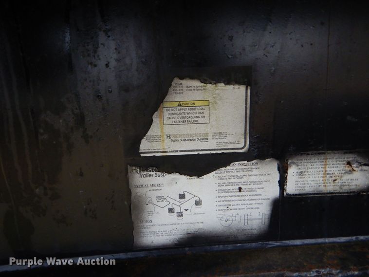 image for item LT9010 1998 Utility FS2CHA  flatbed trailer