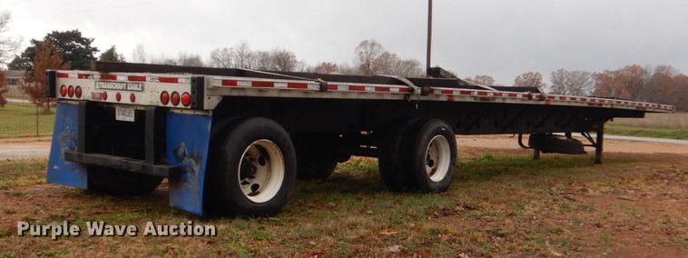image for item LT9011 1999 Transcraft Eagle  flatbed trailer