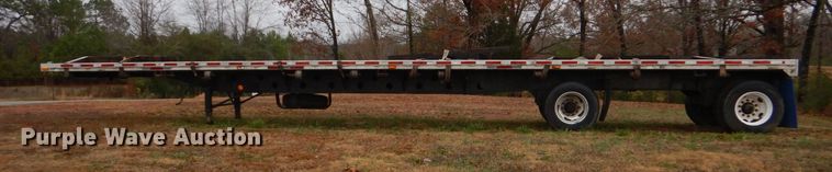 image for item LT9011 1999 Transcraft Eagle  flatbed trailer