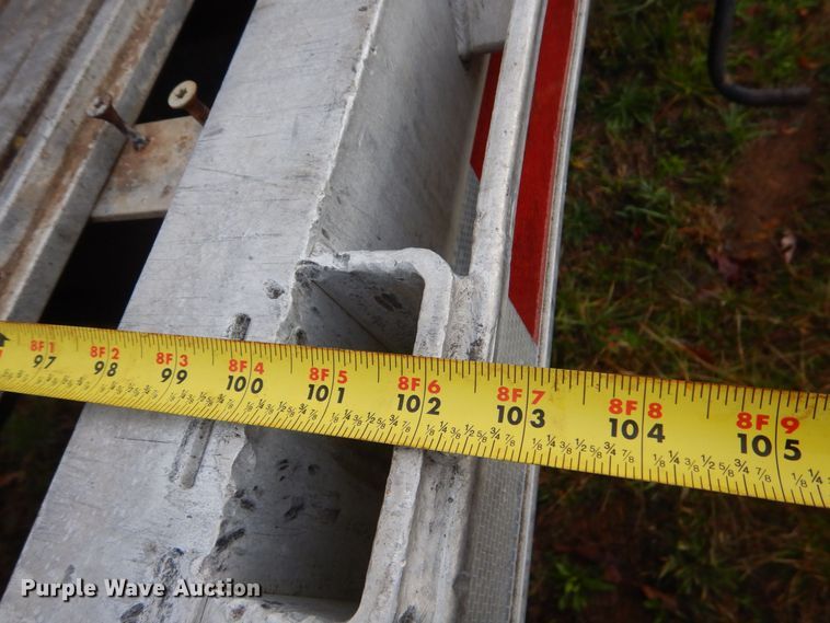 image for item LT9011 1999 Transcraft Eagle  flatbed trailer