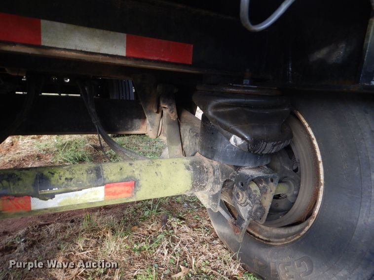 image for item LT9011 1999 Transcraft Eagle  flatbed trailer