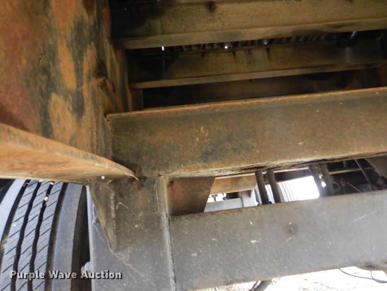 image for item LT9011 1999 Transcraft Eagle  flatbed trailer