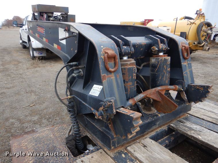 image for item LT9012 2007 Pitts LB55-24D  lowboy equipment trailer