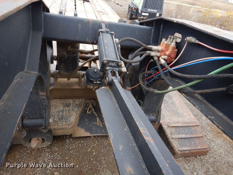 image for item LT9012 2007 Pitts LB55-24D  lowboy equipment trailer