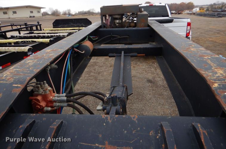 image for item LT9012 2007 Pitts LB55-24D  lowboy equipment trailer