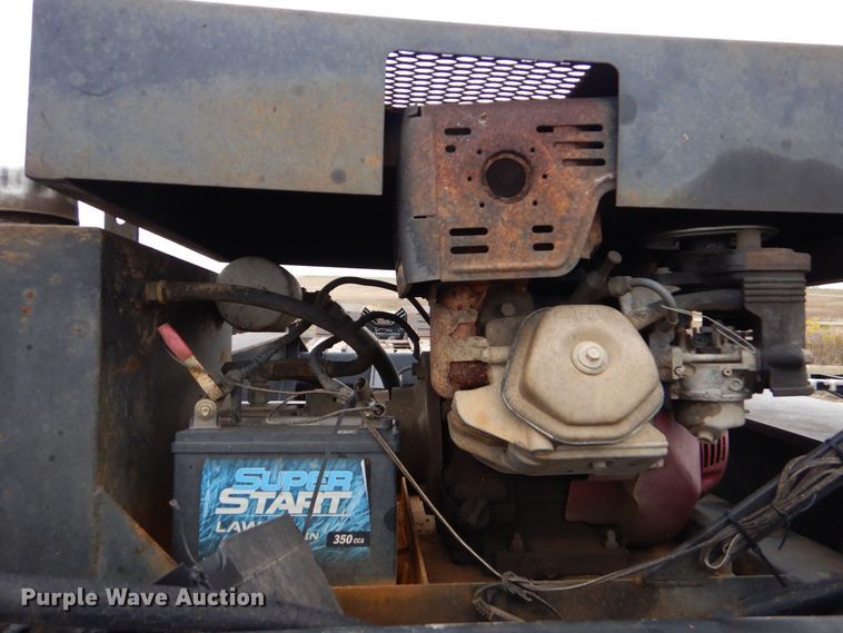 image for item LT9012 2007 Pitts LB55-24D  lowboy equipment trailer