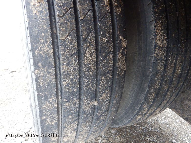 image for item LT9012 2007 Pitts LB55-24D  lowboy equipment trailer