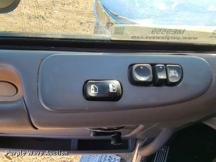 image for item ME9559 2008 Peterbilt 388 semi truck