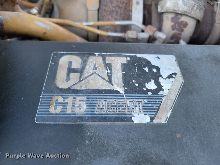 image for item ME9559 2008 Peterbilt 388 semi truck