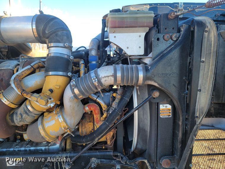 image for item ME9559 2008 Peterbilt 388 semi truck