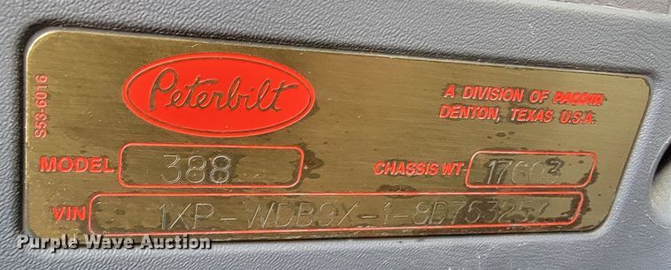 image for item ME9559 2008 Peterbilt 388 semi truck