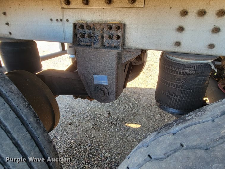 image for item ME9560 2008 Cornhusker grain trailer