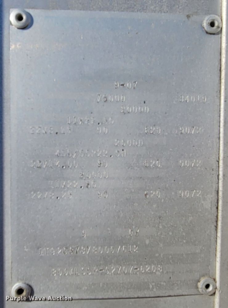 image for item ME9560 2008 Cornhusker grain trailer