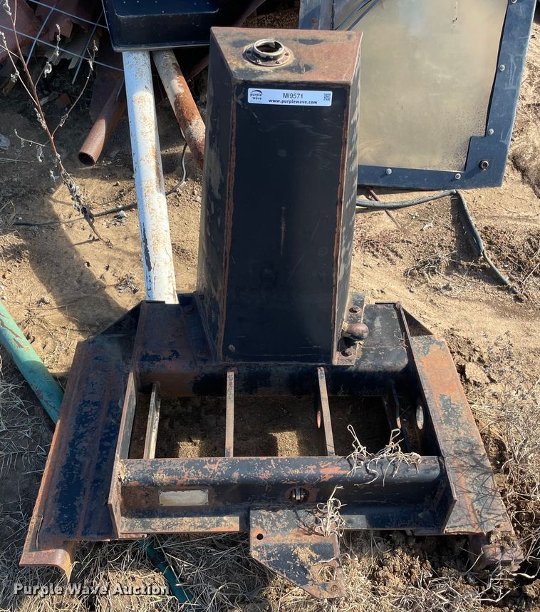 image for item MI9571 Heil HPT53  hydraulic tank