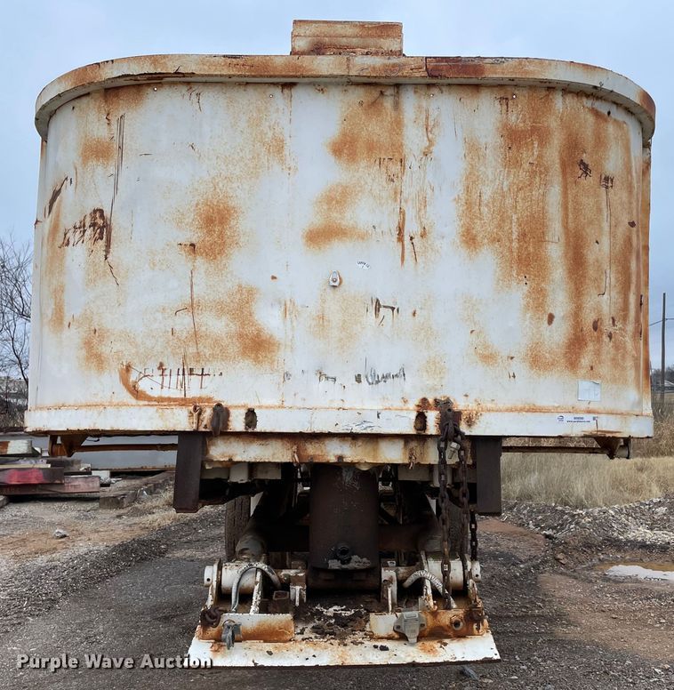 image for item MI9590 1968 Lufkin THD2  end dump trailer