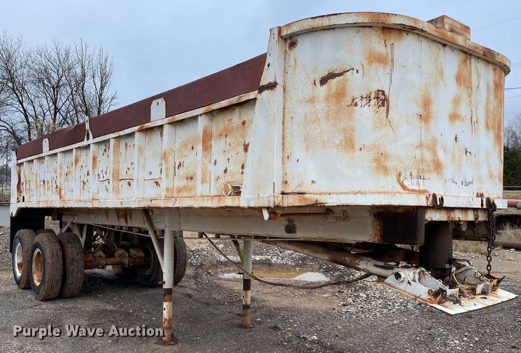 image for item MI9590 1968 Lufkin THD2  end dump trailer