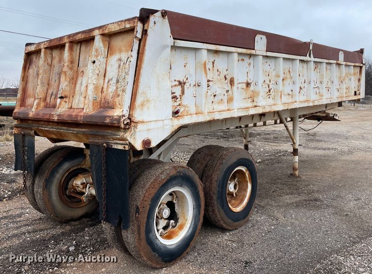 image for item MI9590 1968 Lufkin THD2  end dump trailer